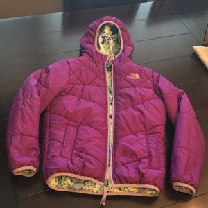 North face girls jacket size 10/12, reversible